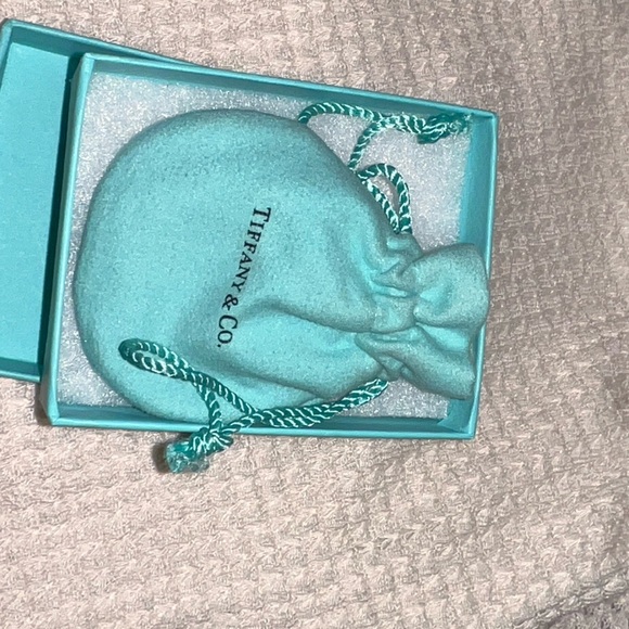 Return to Tiffany Bead Necklace - Picture 9 of 9